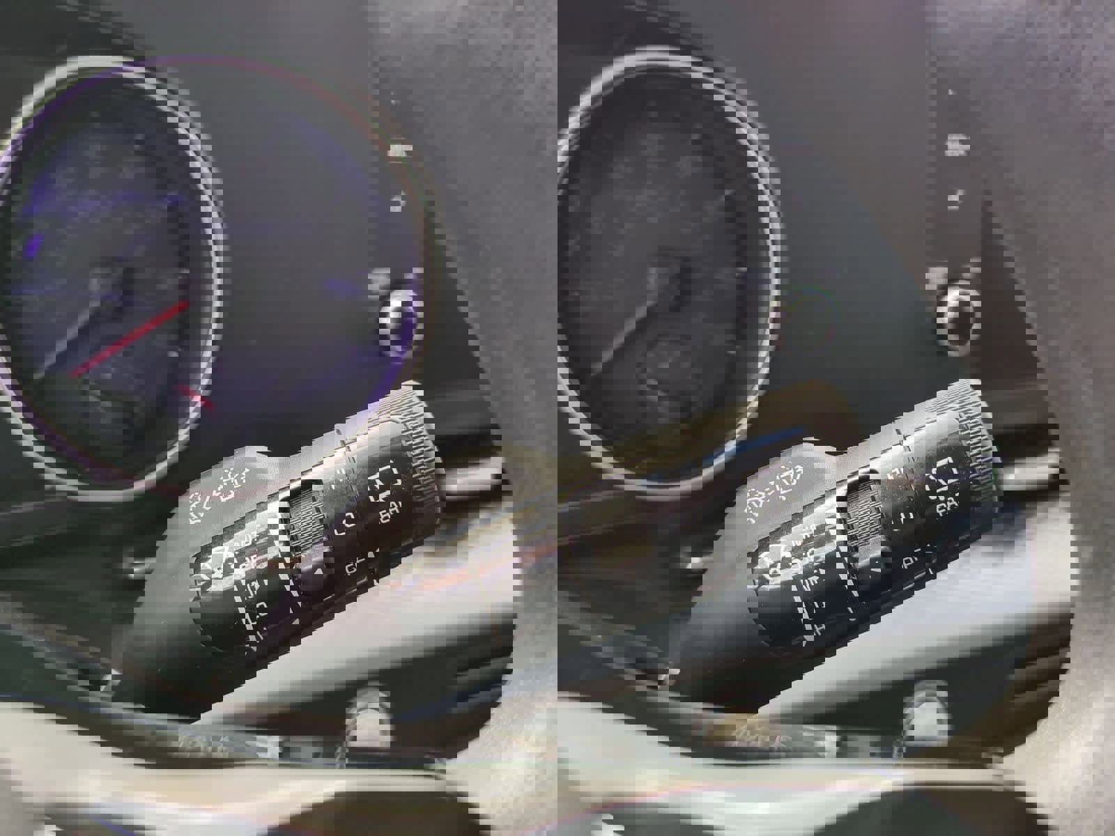 Certified 2024 Kia Carnival LX image 24