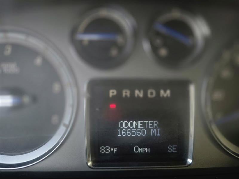 Used 2013 Cadillac Escalade ESV Luxury RWD image 38