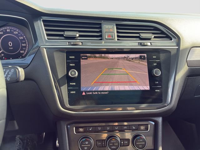 Used 2019 Volkswagen Tiguan SEL R-Line AWD/4WD image 19