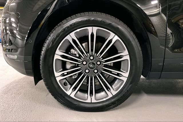 Certified 2025 Land Rover Range Rover Evoque S AWD/4WD image 8