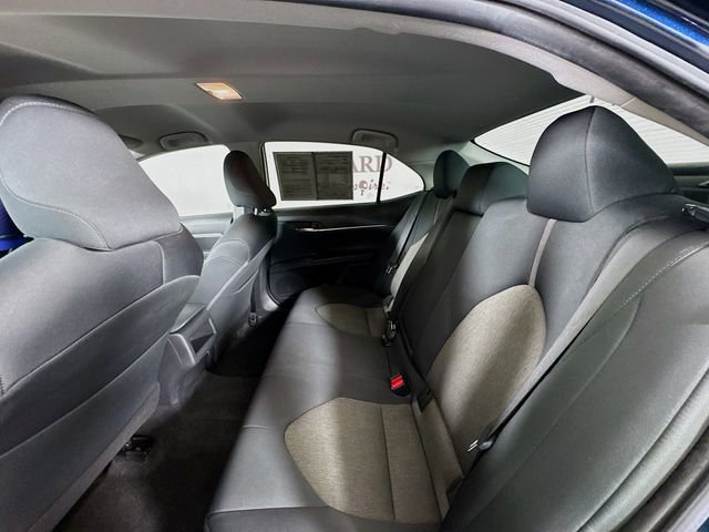 Used 2021 Toyota Camry LE image 26