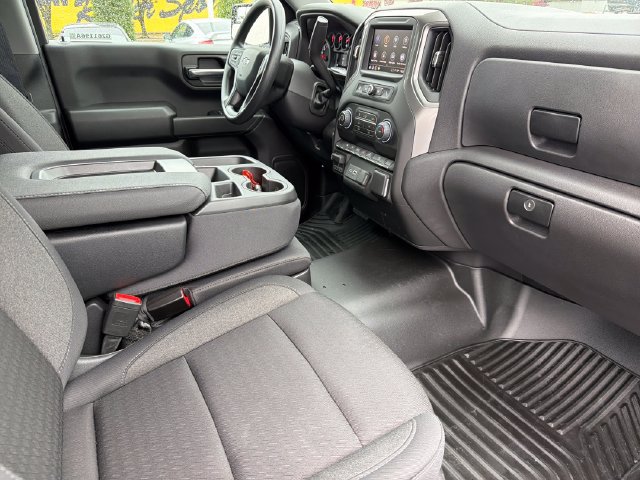 Used 2026 Chevrolet Silverado 1500 Custom Trail Boss w/ LPO, Dark Essentials Package AWD/4WD image 24