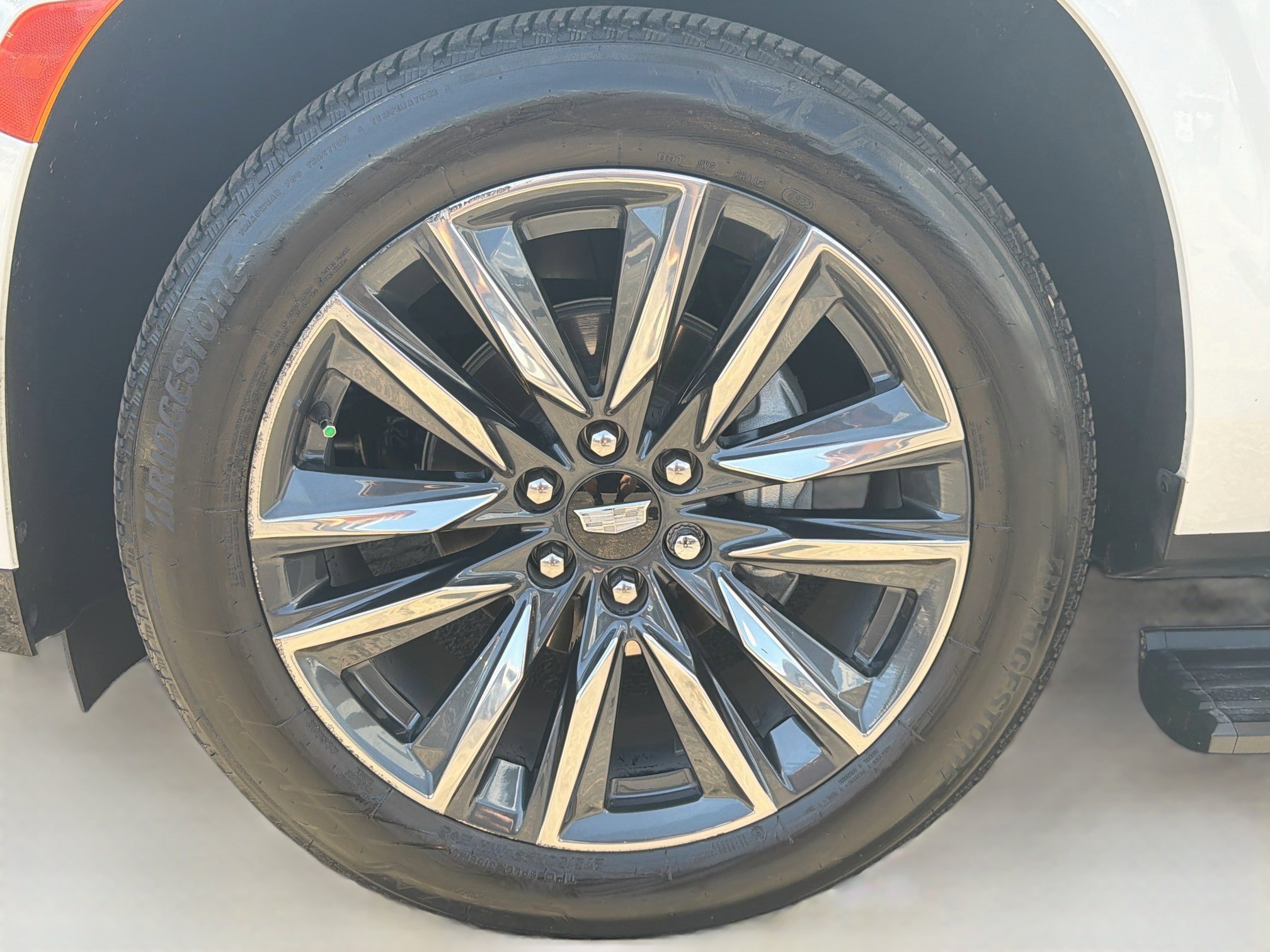 Certified 2023 Cadillac Escalade Sport w/ Touring Package AWD/4WD image 34