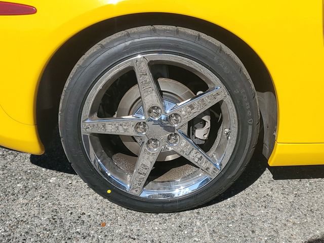 Used 2005 Chevrolet Corvette Coupe w/ Preferred Equipment Group image 5