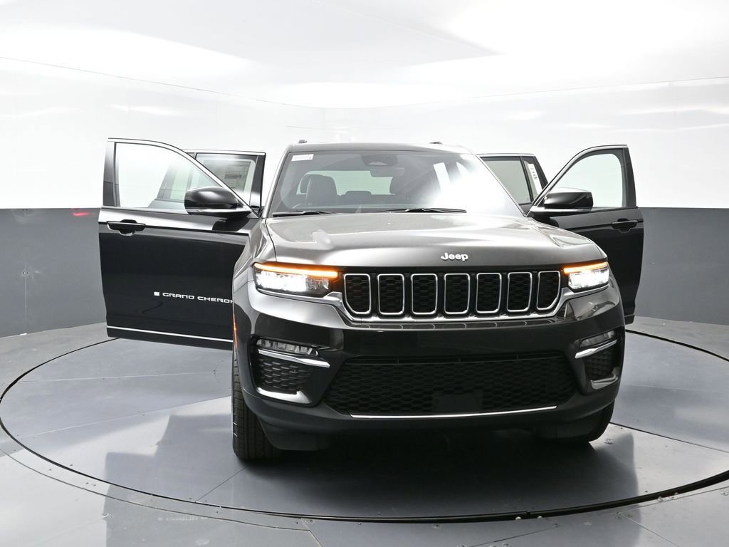 New 2025 Jeep Grand Cherokee Limited w/ Trailer Tow Package image 57
