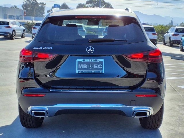 New 2026 Mercedes-Benz GLA 250 image 21