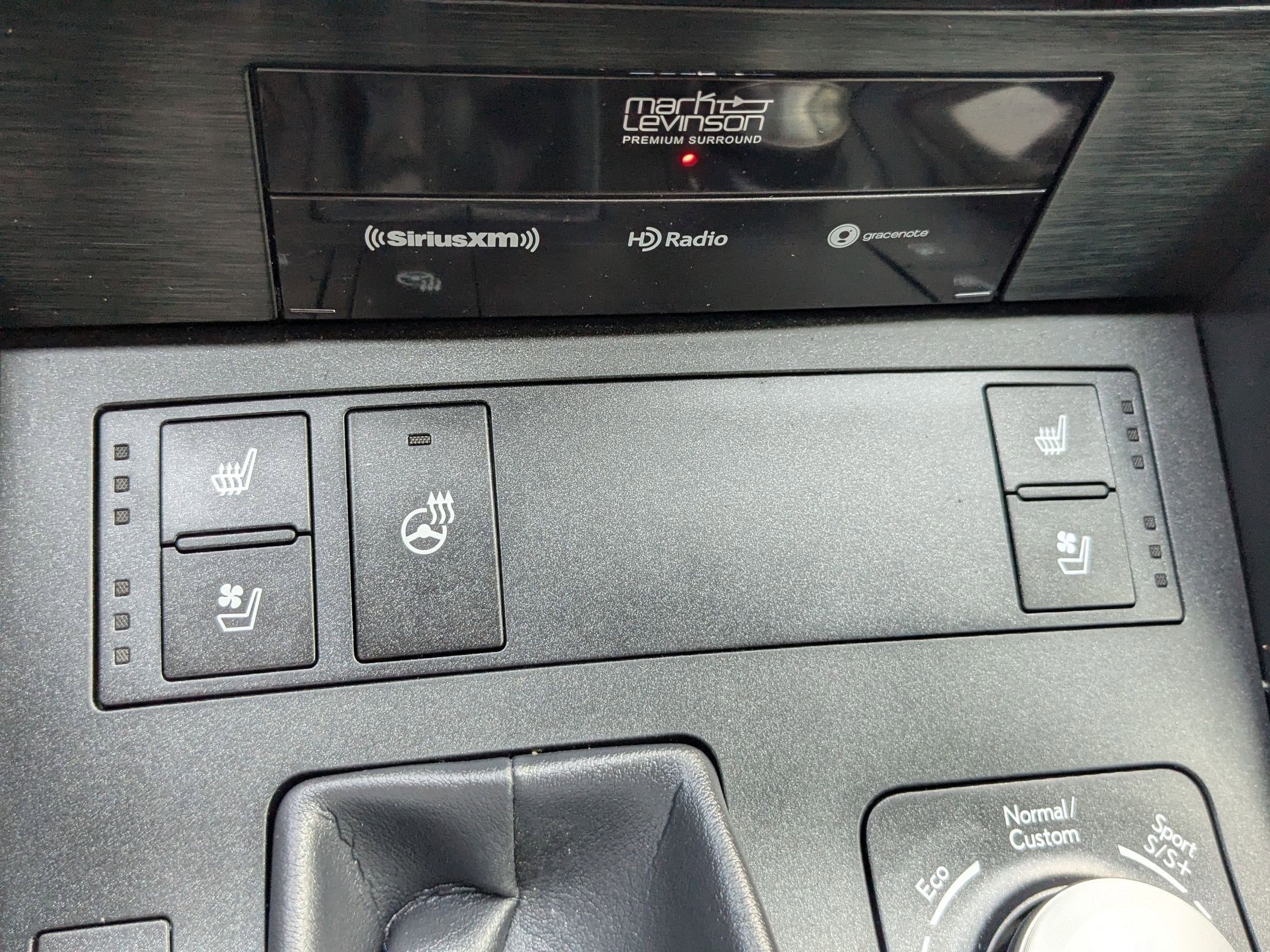 Used 2023 Lexus IS 500 w/ Accessory Package image 26