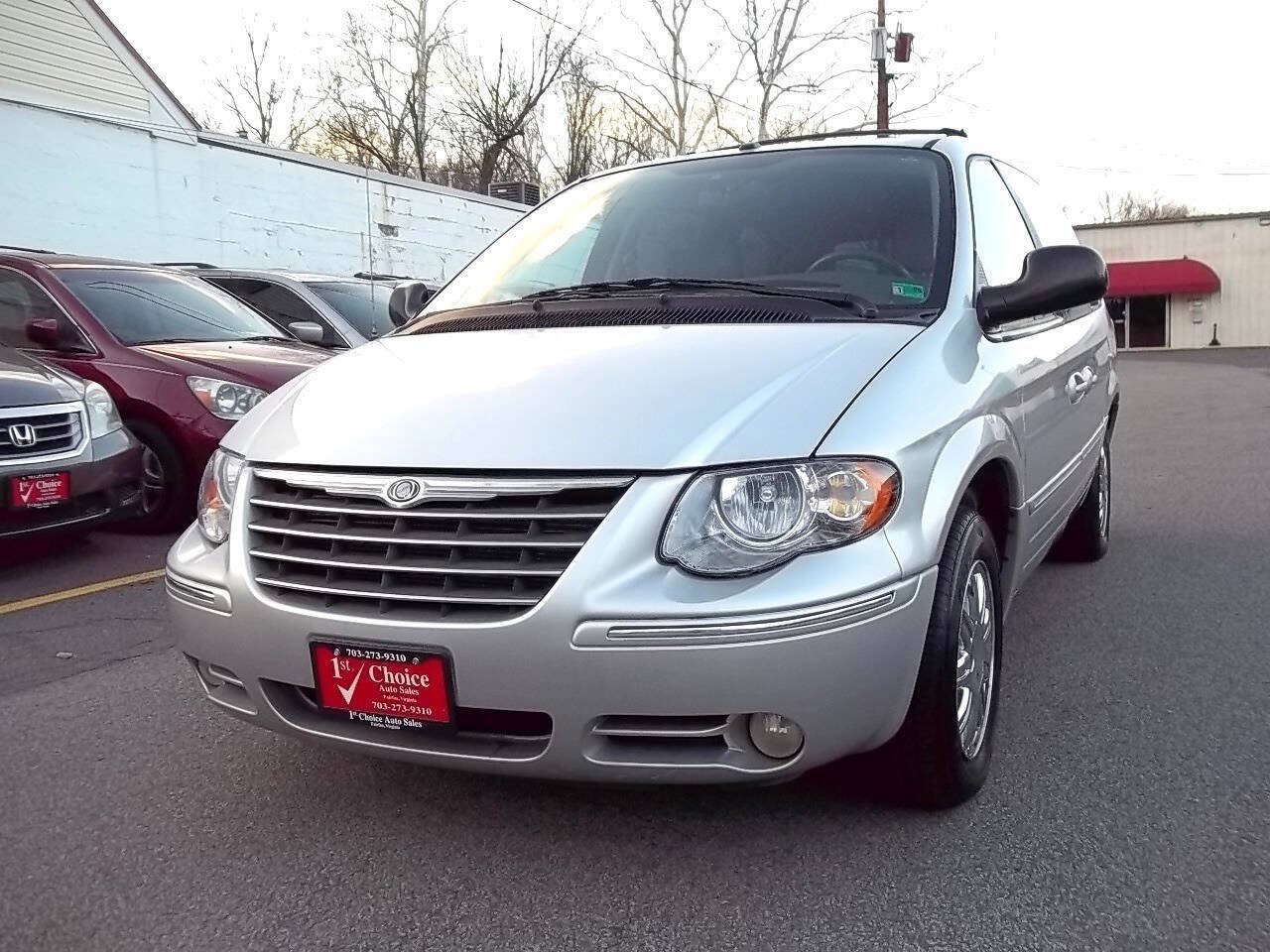 Used 2007 Chrysler Town & Country Limited