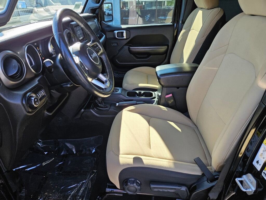 Used 2020 Jeep Gladiator Sport w/ Quick Order Package 24S image 12