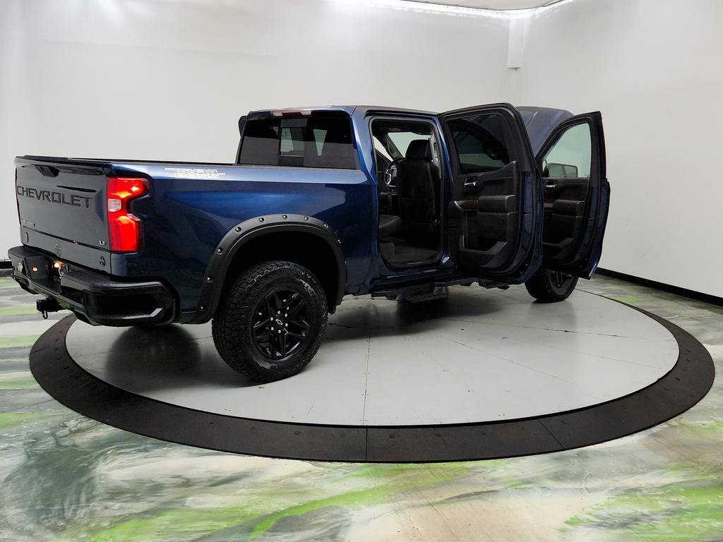 Used 2021 Chevrolet Silverado 1500 LT Trail Boss w/ Convenience Package II AWD/4WD image 11