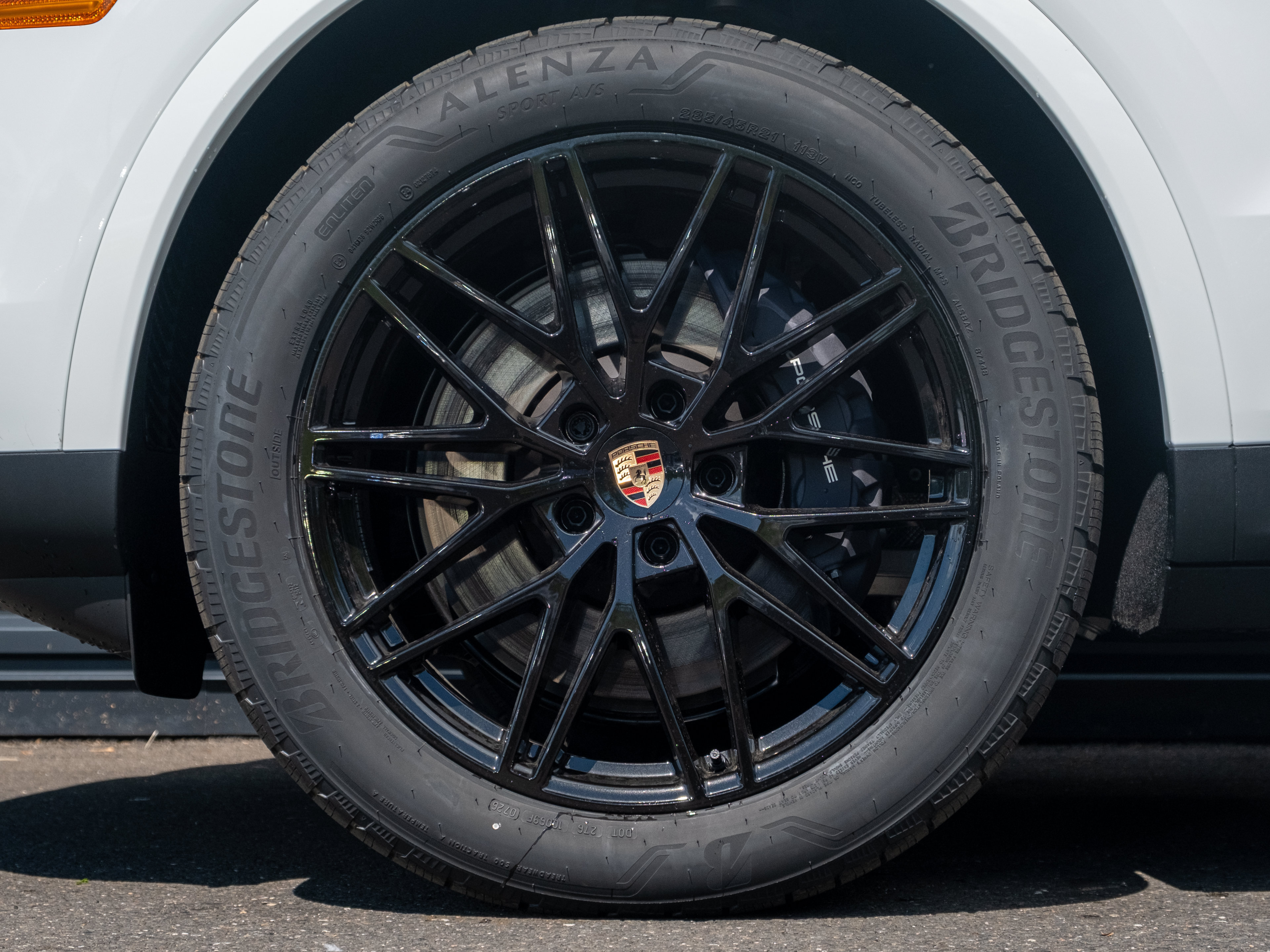 New 2026 Porsche Cayenne AWD/4WD image 12