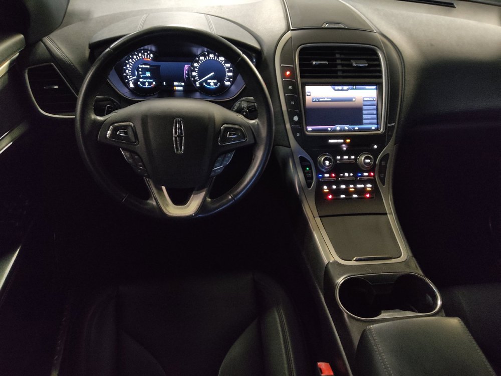 Used 2016 Lincoln MKX Premiere w/ Cargo Utility Package FWD image 22