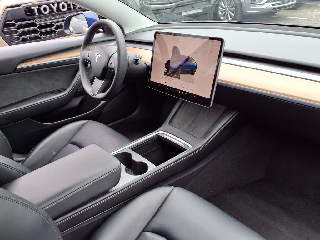 Used 2023 Tesla Model 3 Standard Range RWD image 23