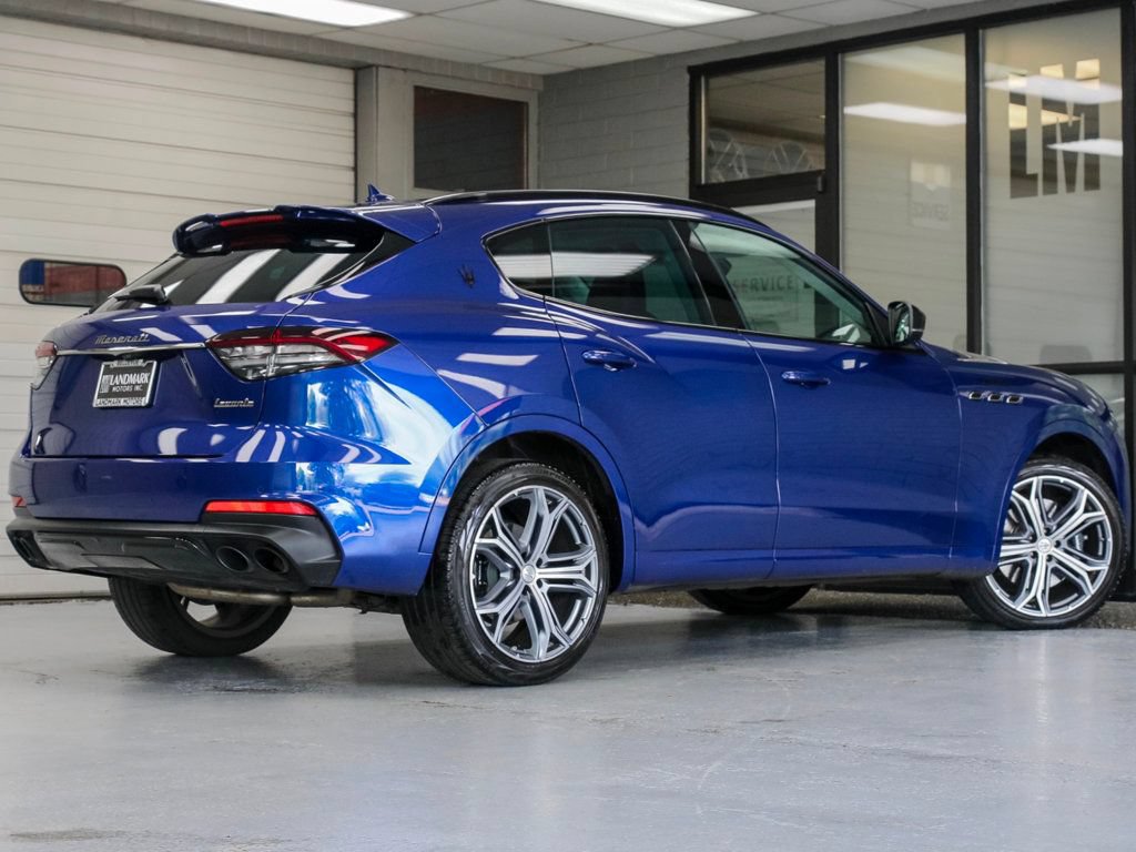 Used 2022 Maserati Levante Modena AWD/4WD image 35