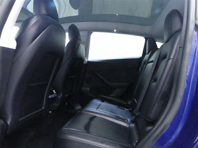 Used 2021 Tesla Model Y Long Range image 24