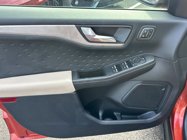 Used 2020 Ford Escape SEL AWD/4WD image 31