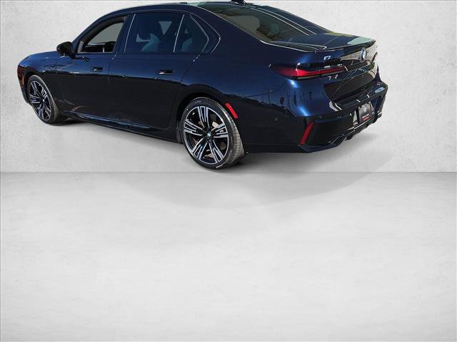 Certified 2024 BMW i7 xDrive60 AWD/4WD image 8