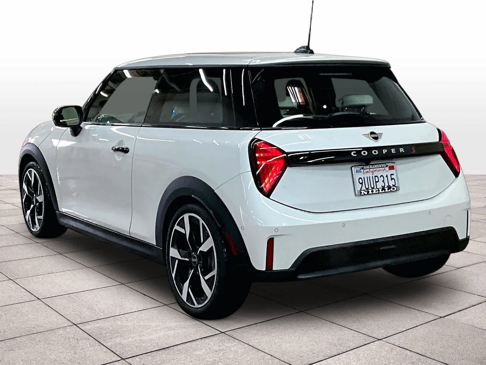 Certified 2025 MINI Cooper S image 13