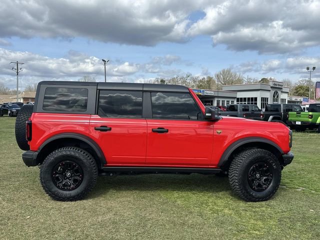 Used 2022 Ford Bronco Badlands image 6