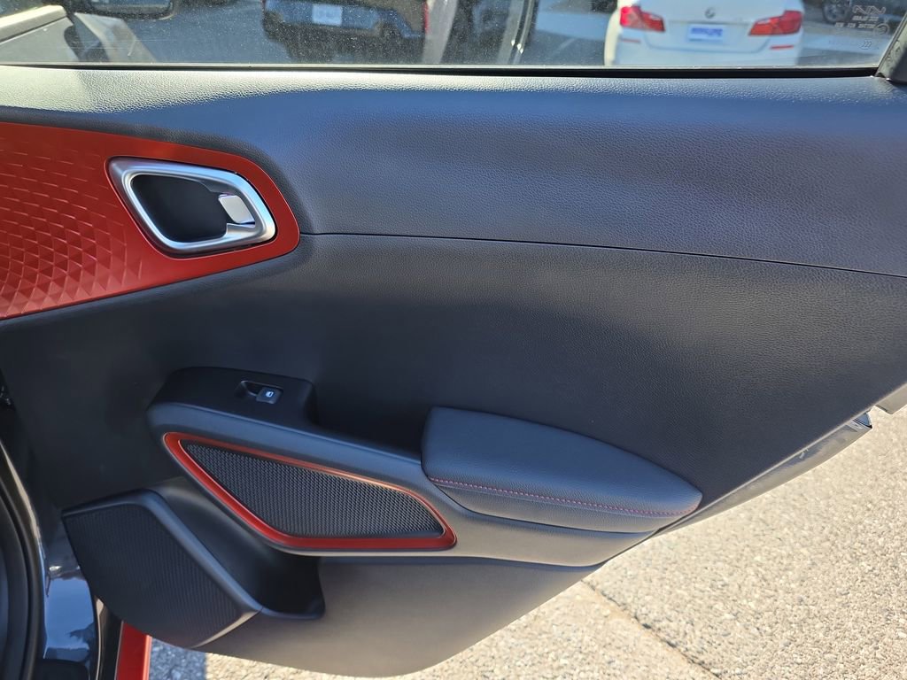 Used 2022 Kia Soul Turbo FWD image 14