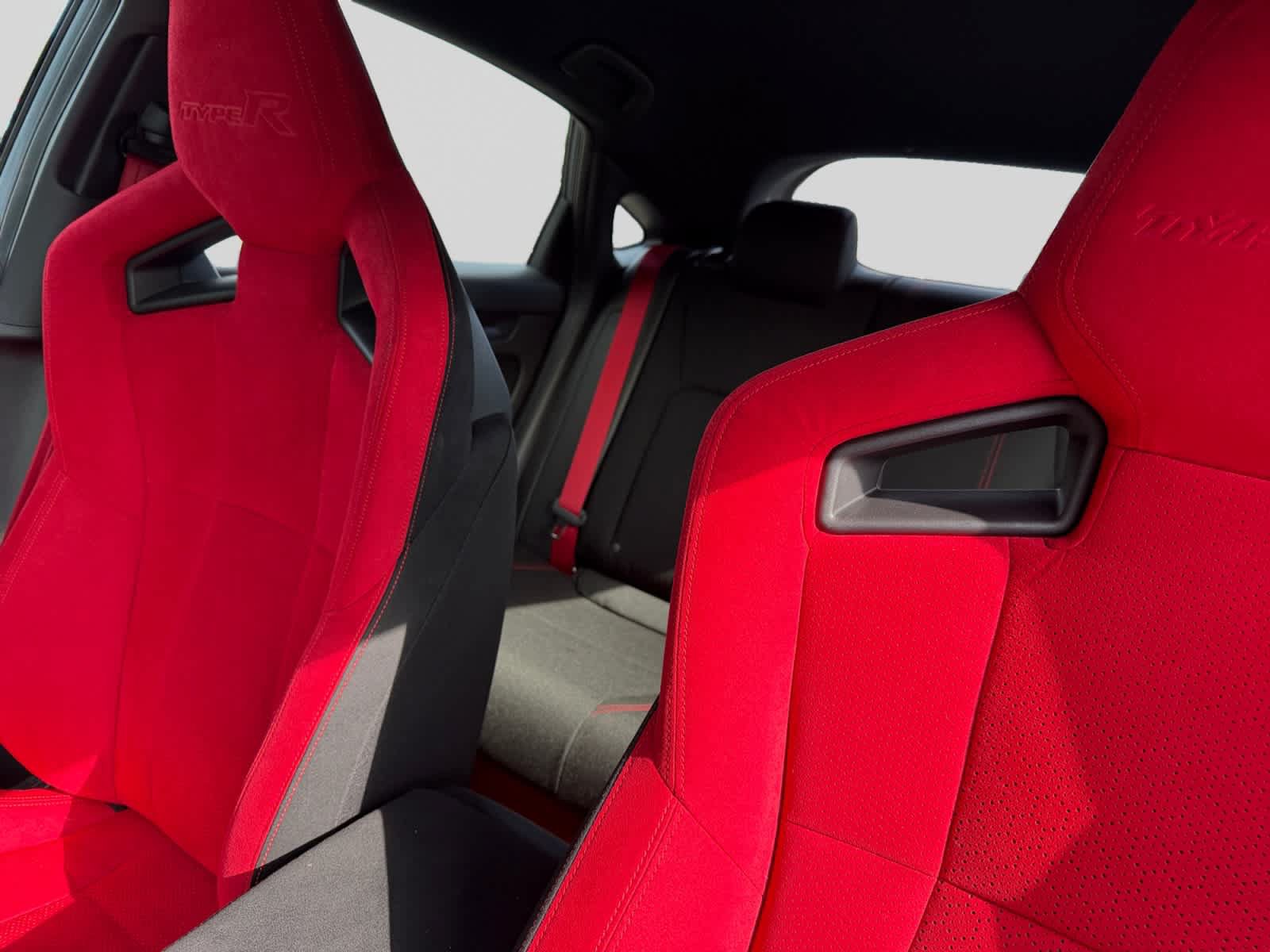 Used 2025 Honda Civic Type R image 14