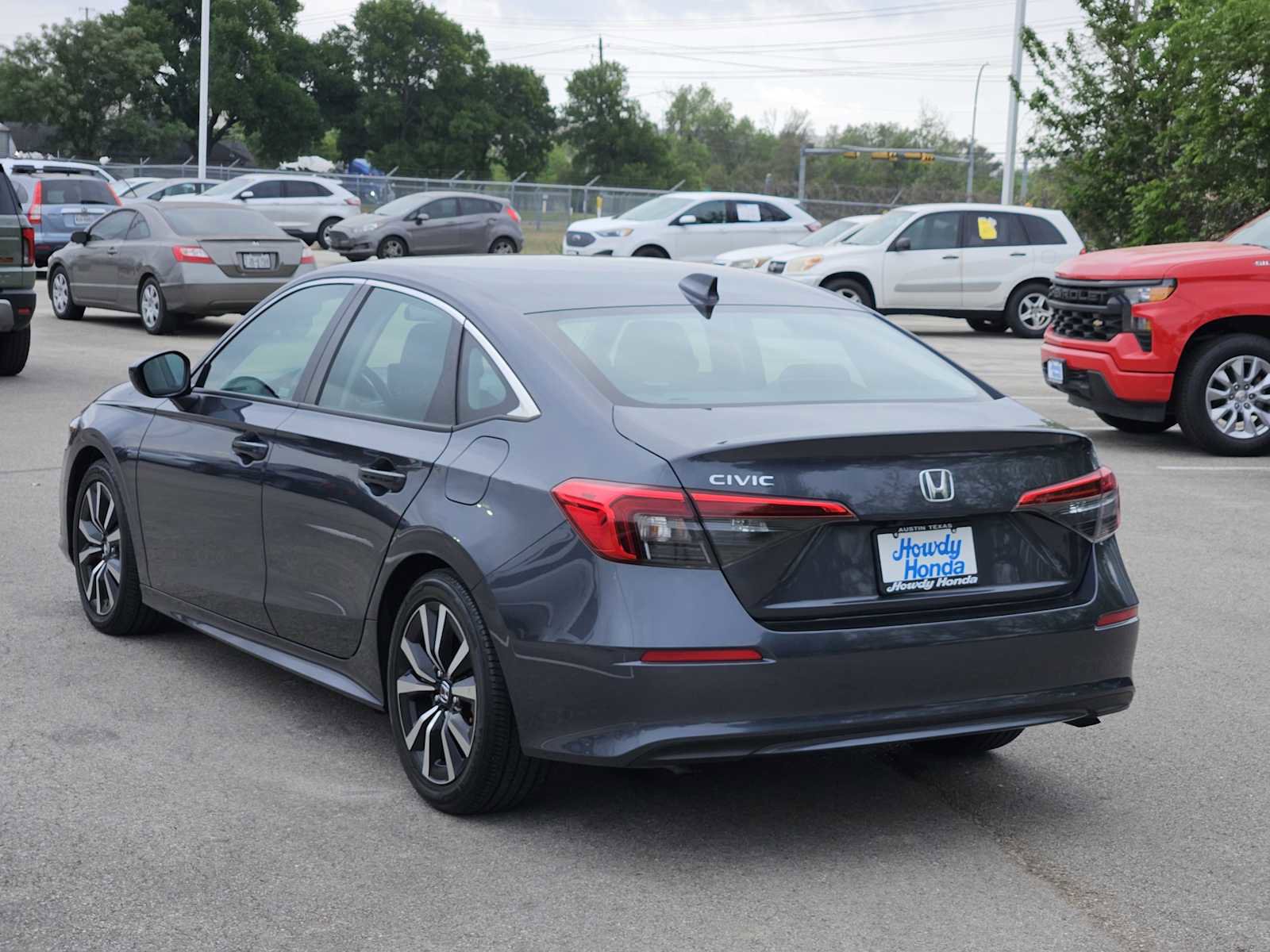 Used 2023 Honda Civic EX image 5