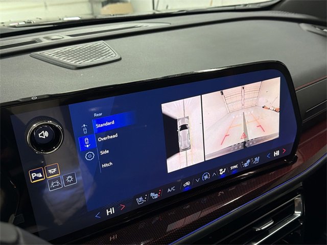 New 2026 Chevrolet Traverse RS w/ LPO, Floor Liner Package image 29