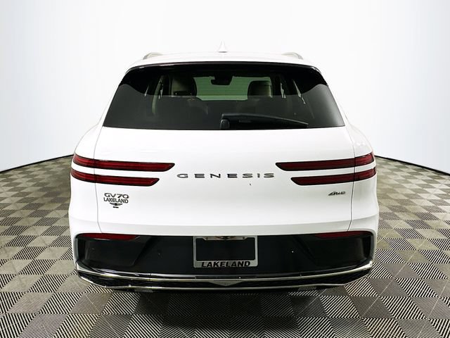 Certified 2026 Genesis GV70 2.5T Select AWD/4WD image 4