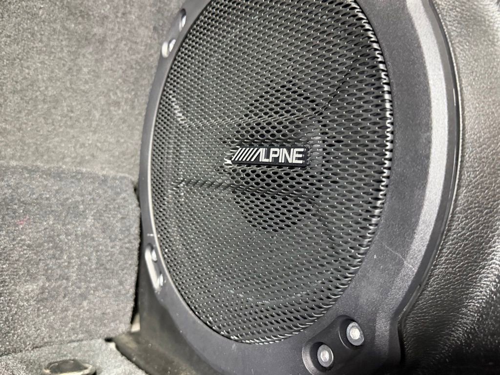 Used 2023 Jeep Wrangler Unlimited Rubicon 4xe w/ Steel Bumper Group image 29