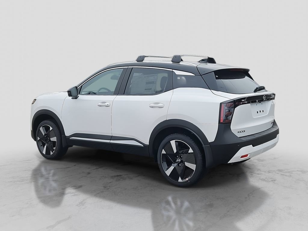 New 2026 Nissan Kicks SR w/ Cold Weather Package image 6