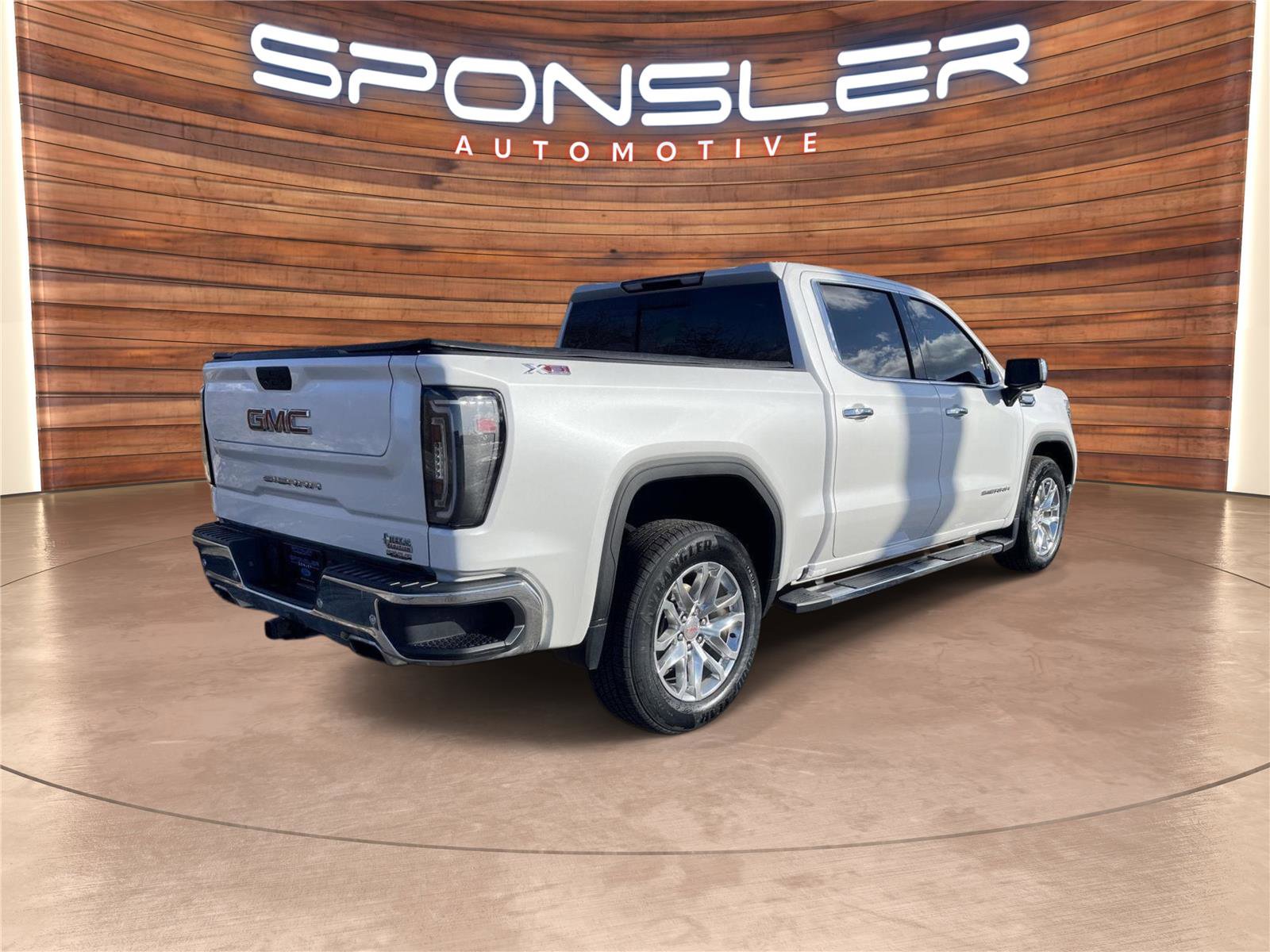 Used 2021 GMC Sierra 1500 SLT image 7