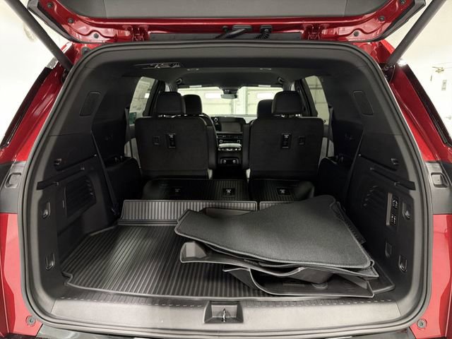 New 2026 Chevrolet Traverse High Country w/ LPO, Illumination Package AWD/4WD image 16