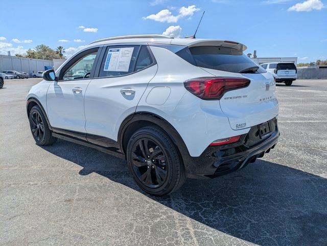 Certified 2024 Buick Encore GX Sport Touring w/ Comfort Package image 5