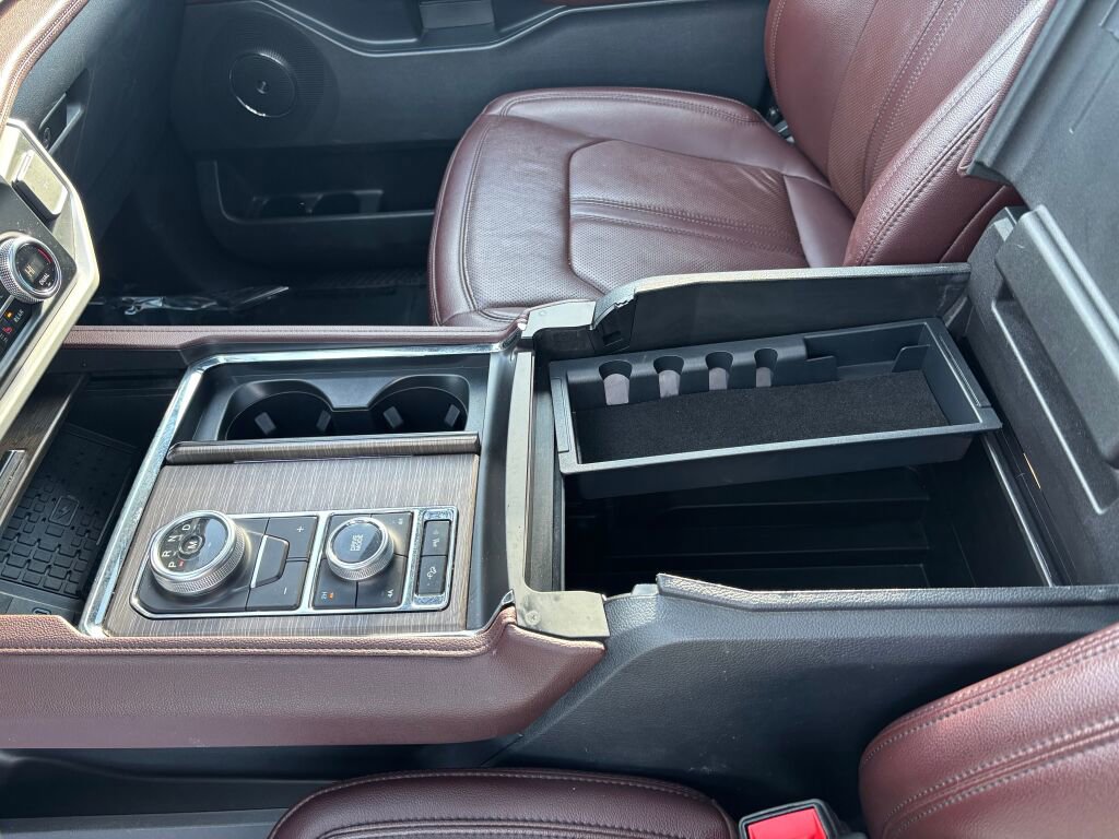 Used 2024 Ford Expedition Max Limited image 17