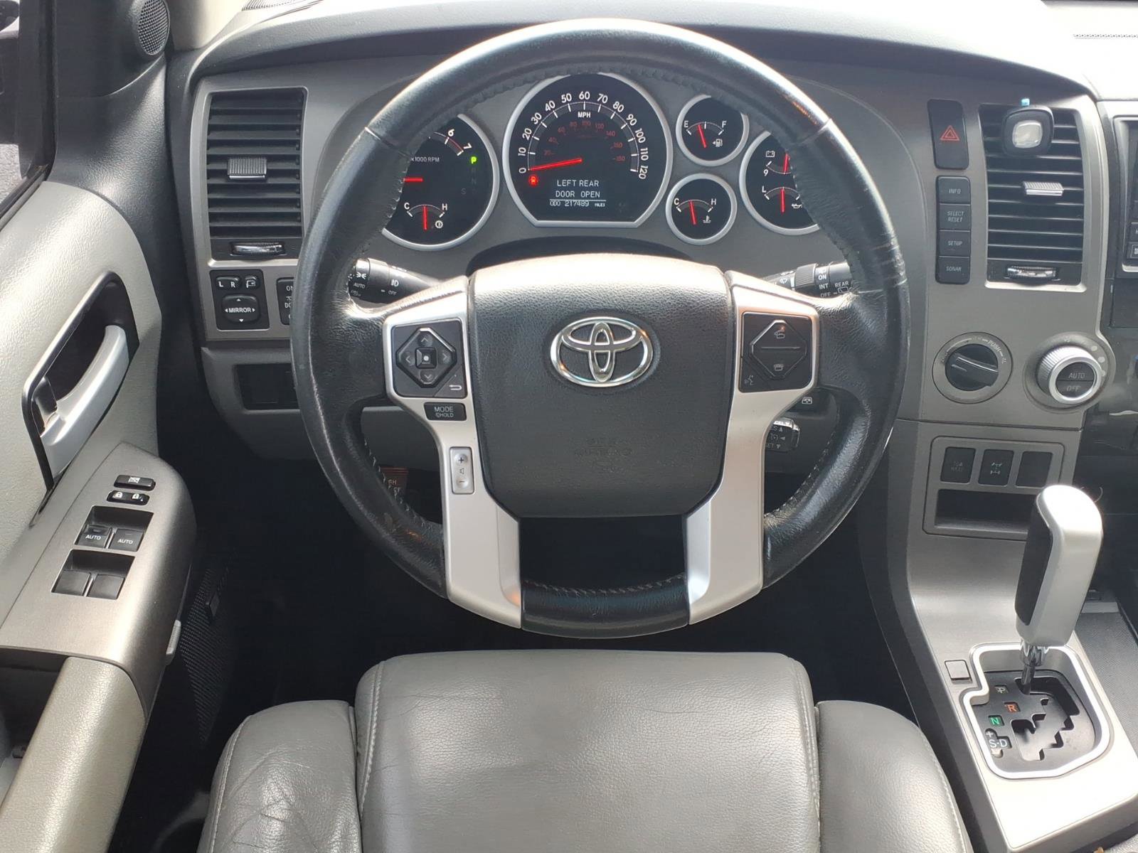 Used 2015 Toyota Sequoia Limited AWD/4WD image 5