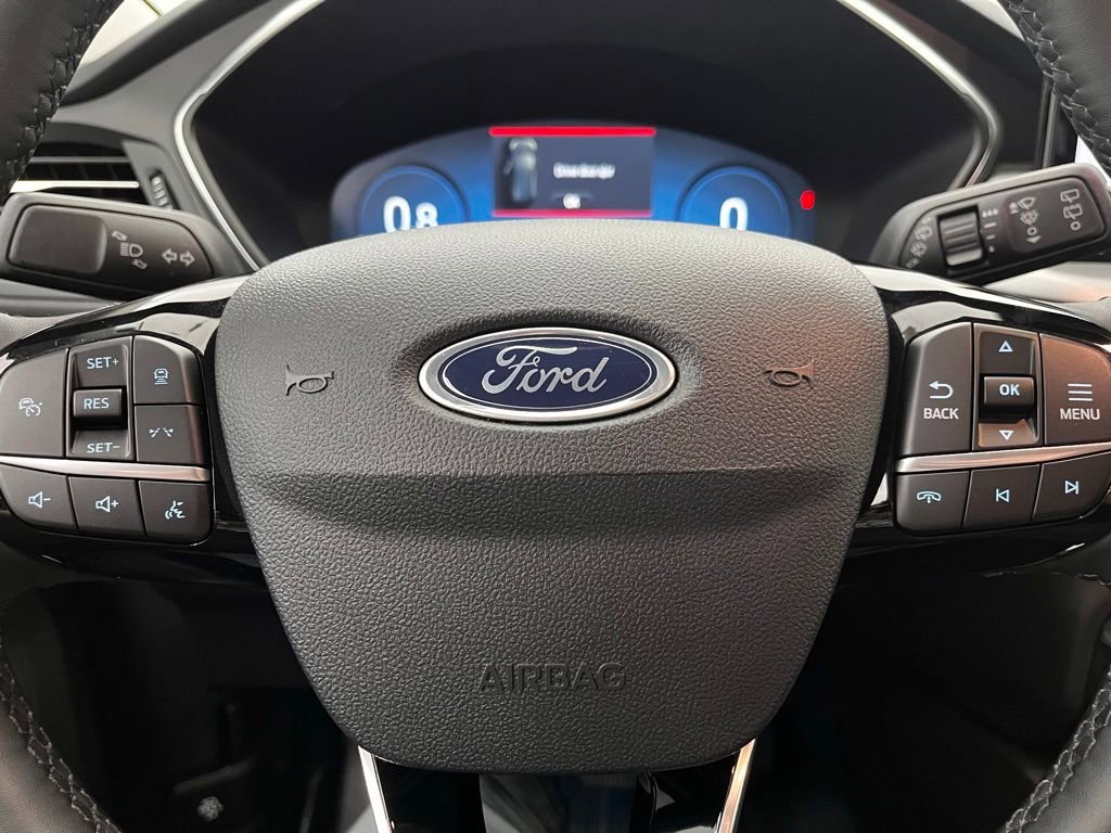 Used 2023 Ford Escape Platinum AWD/4WD image 23