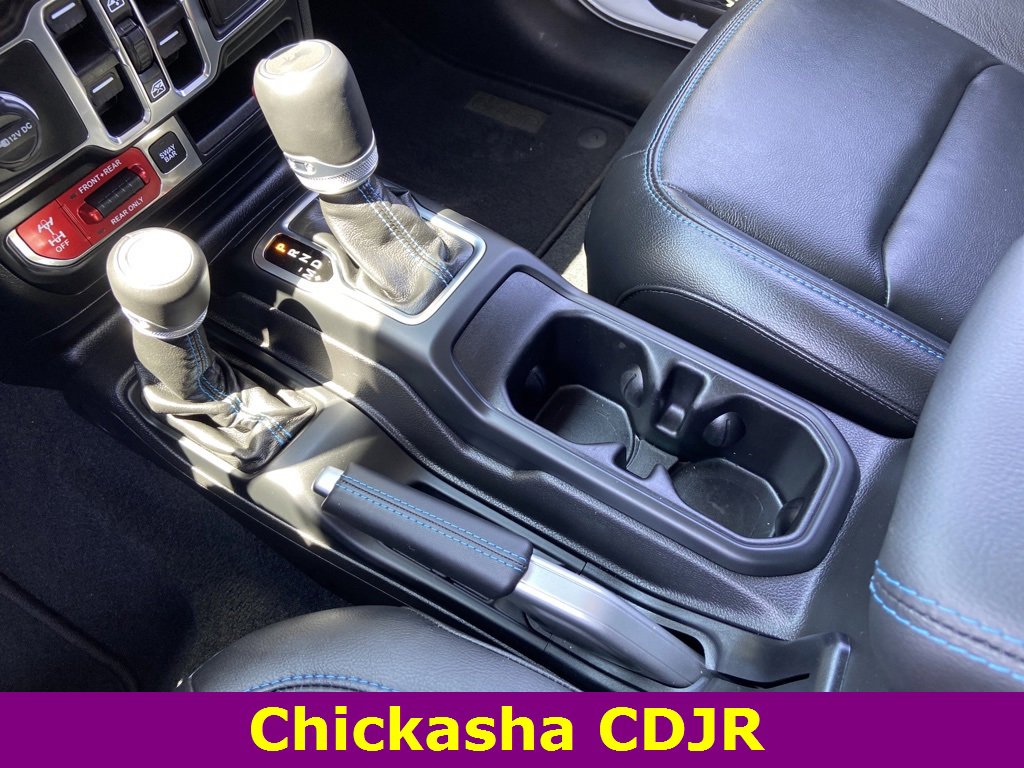 New 2022 Jeep Wrangler Unlimited Rubicon 4xe w/ Cold Weather Group image 29