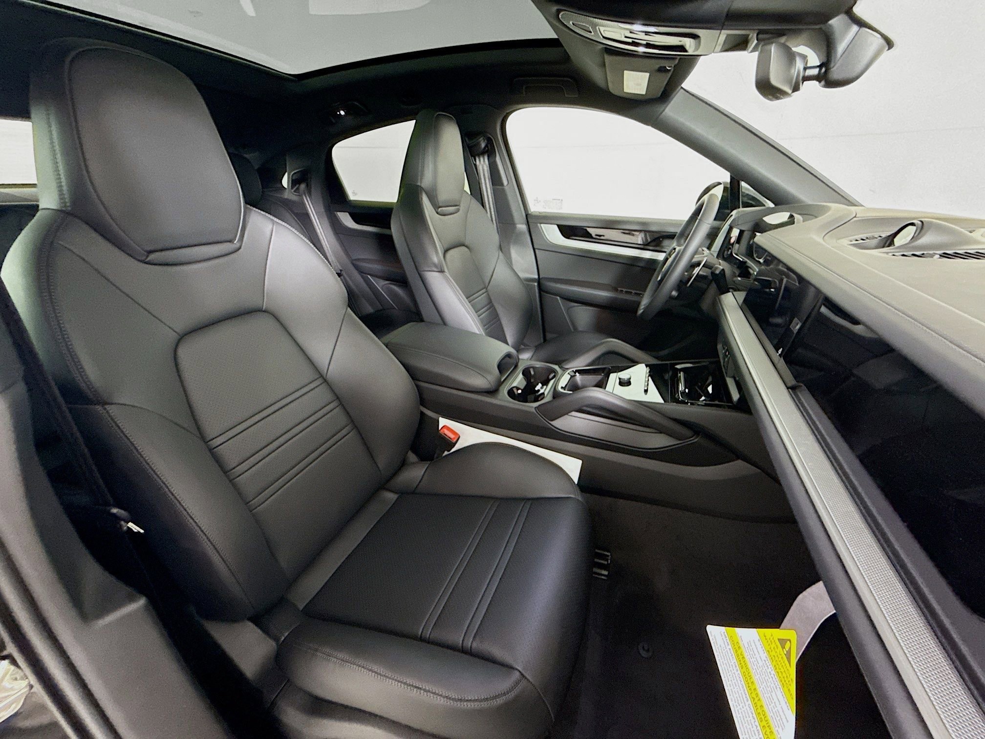 Certified 2026 Porsche Cayenne S image 21