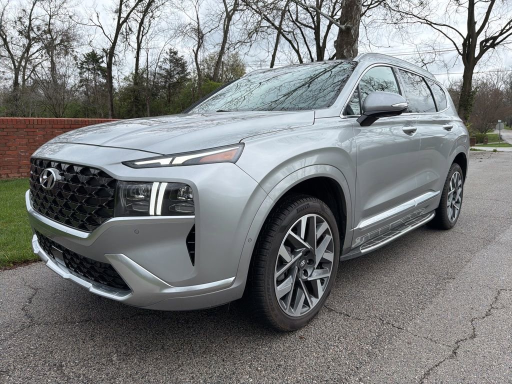 Used 2022 Hyundai Santa Fe Calligraphy image 2