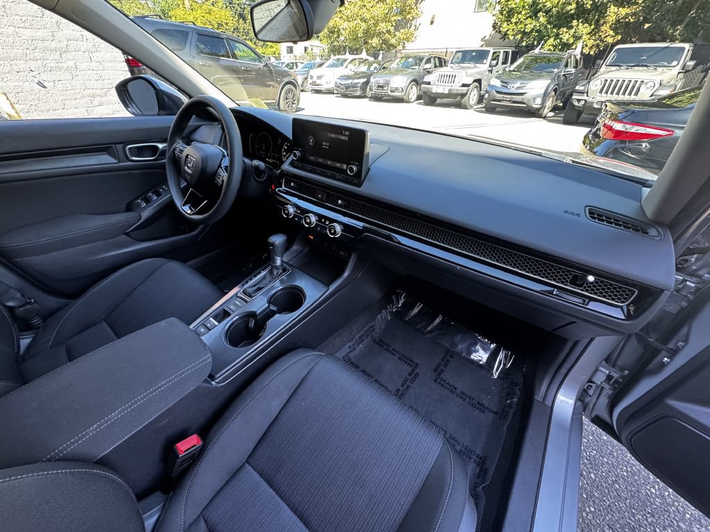Used 2025 Honda Civic LX image 14