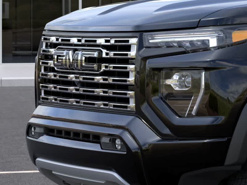 New 2026 GMC Canyon Denali w/ LPO, Black Badging Package AWD/4WD image 13