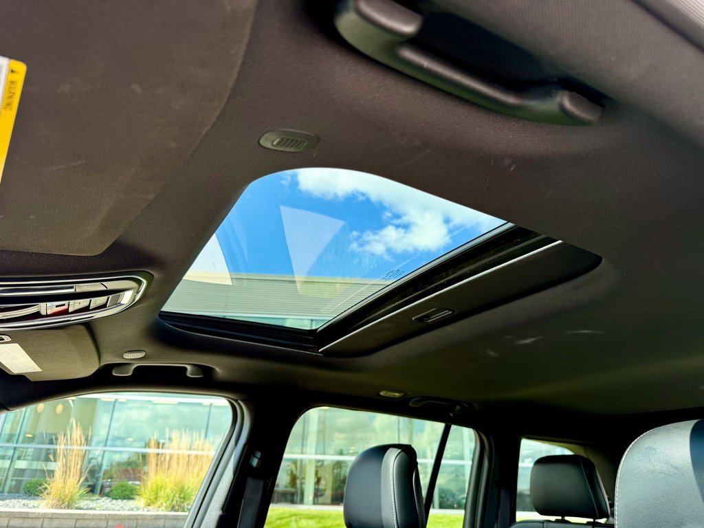 Used 2023 Jeep Grand Cherokee Altitude image 31