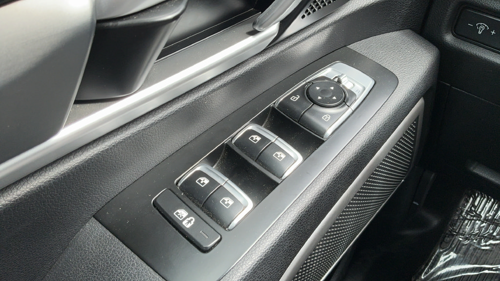 Used 2020 Kia Telluride S FWD image 14