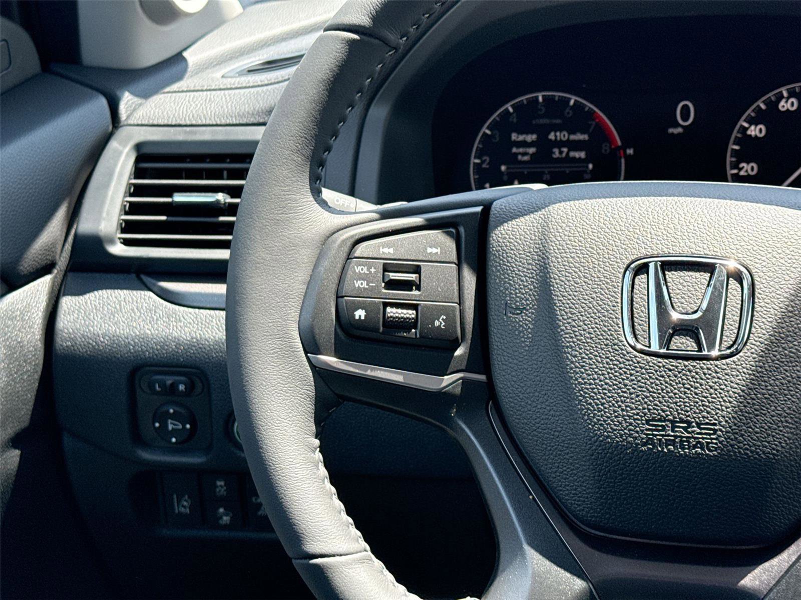 New 2026 Honda Ridgeline RTL image 23