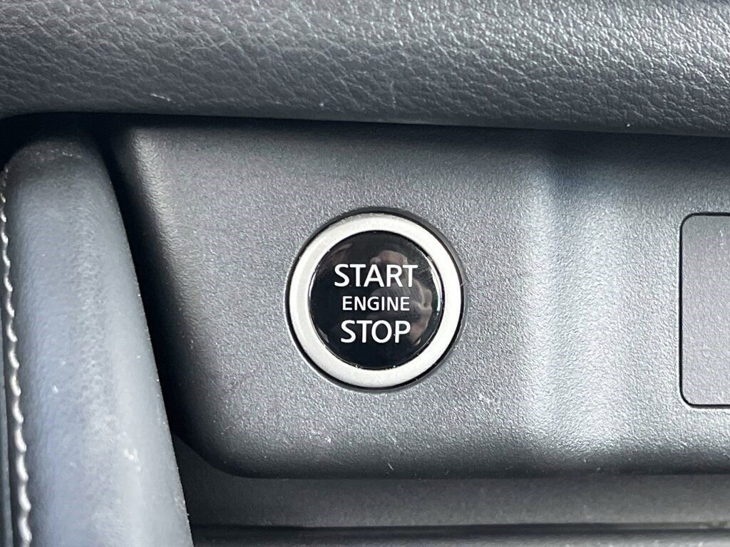 Certified 2023 Nissan Rogue SL w/ SL Premium Package image 9