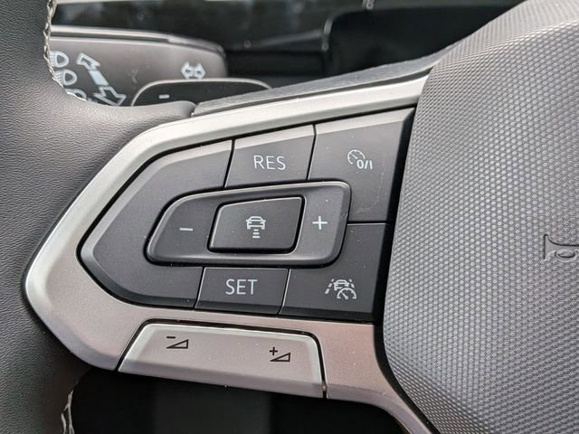 New 2026 Volkswagen Atlas SE FWD image 26