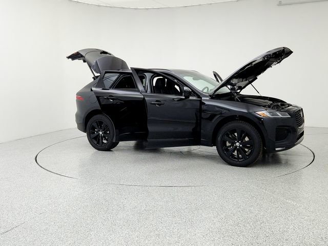 New 2026 Jaguar F-PACE R-Dynamic S image 10