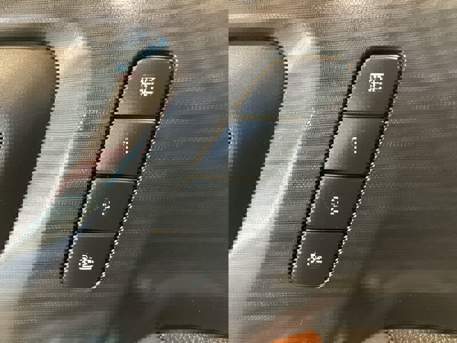 Used 2019 Chevrolet Traverse High Country AWD/4WD image 17