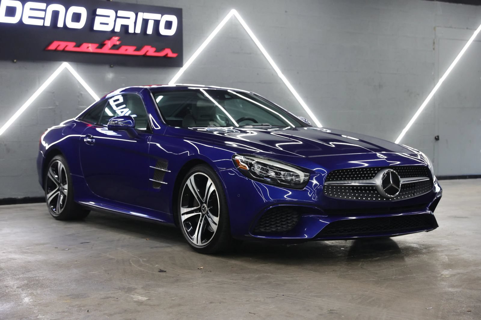 Used 2018 Mercedes-Benz SL 450 image 8
