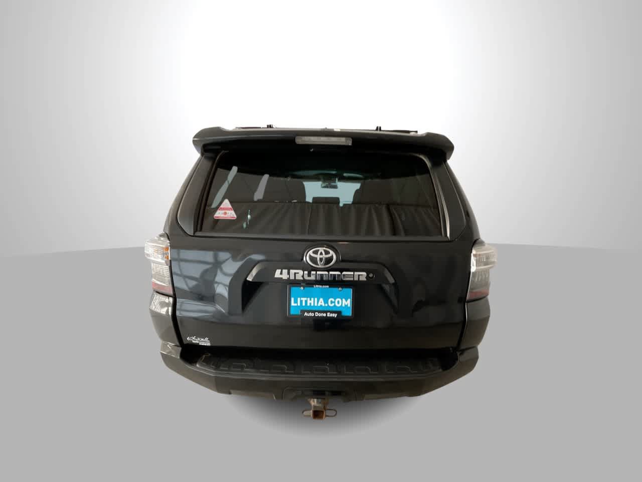Used 2015 Toyota 4Runner SR5 AWD/4WD image 7